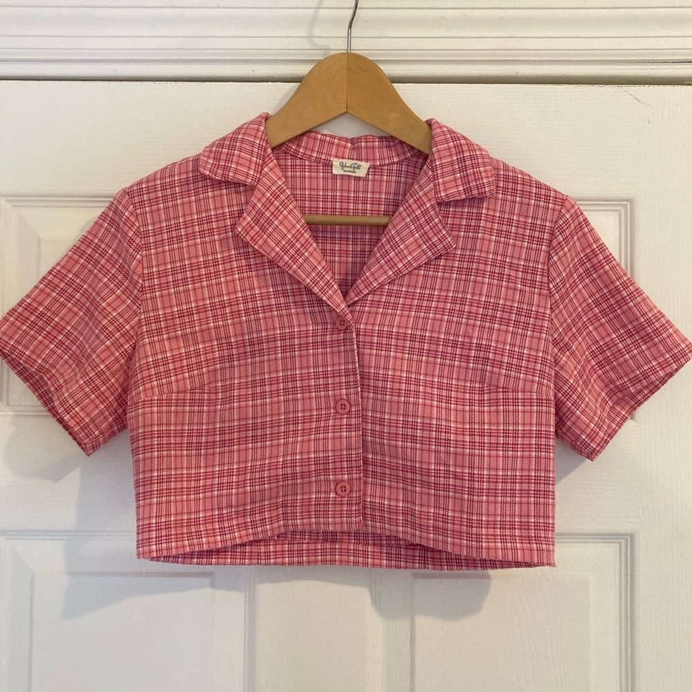 Brandy Melville (John Galt) Vivian top in hot pink